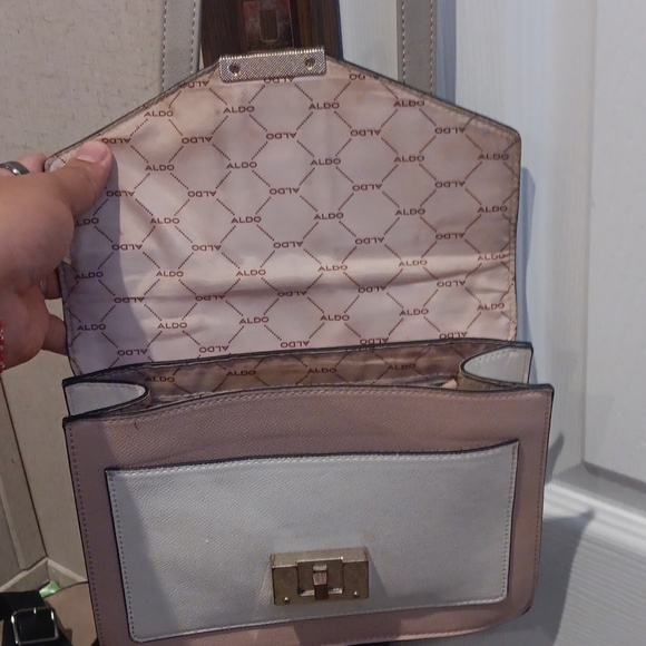 Aldo handbag and shoulder bag in good condition - Picture 8 of 10